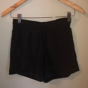 Lululemon spring break away shorts (new version)